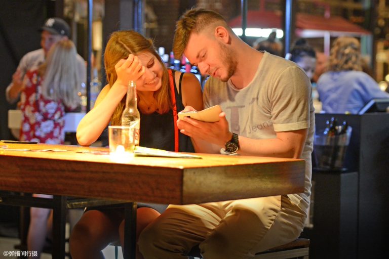 How to Handle Emotional Dependency in Relationships